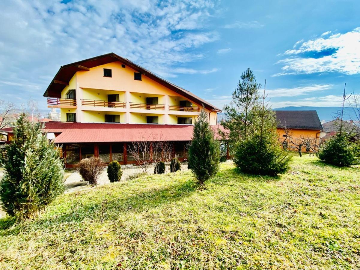 La Gradina Hotel Zalău Buitenkant foto
