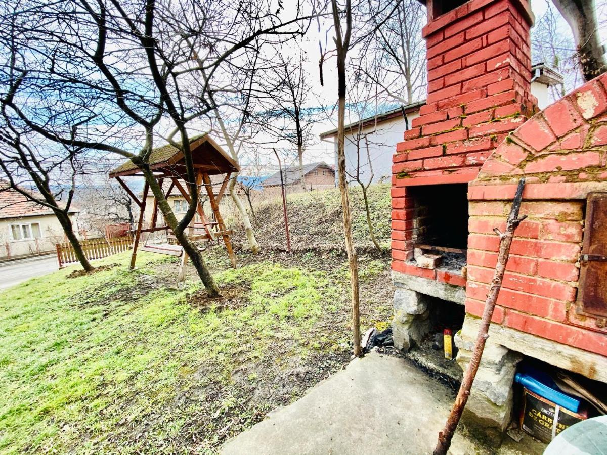 La Gradina Hotel Zalău Buitenkant foto