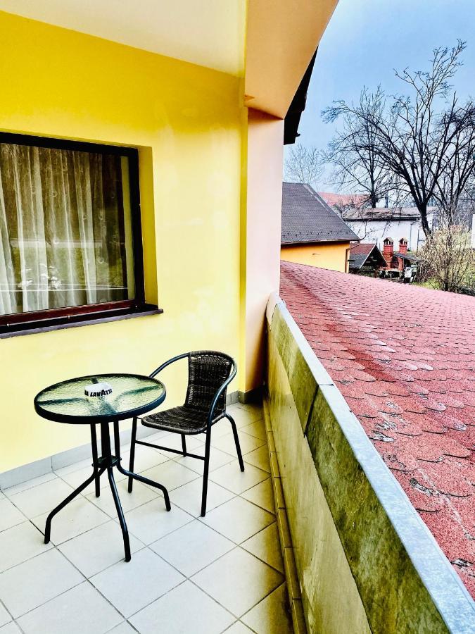 La Gradina Hotel Zalău Buitenkant foto