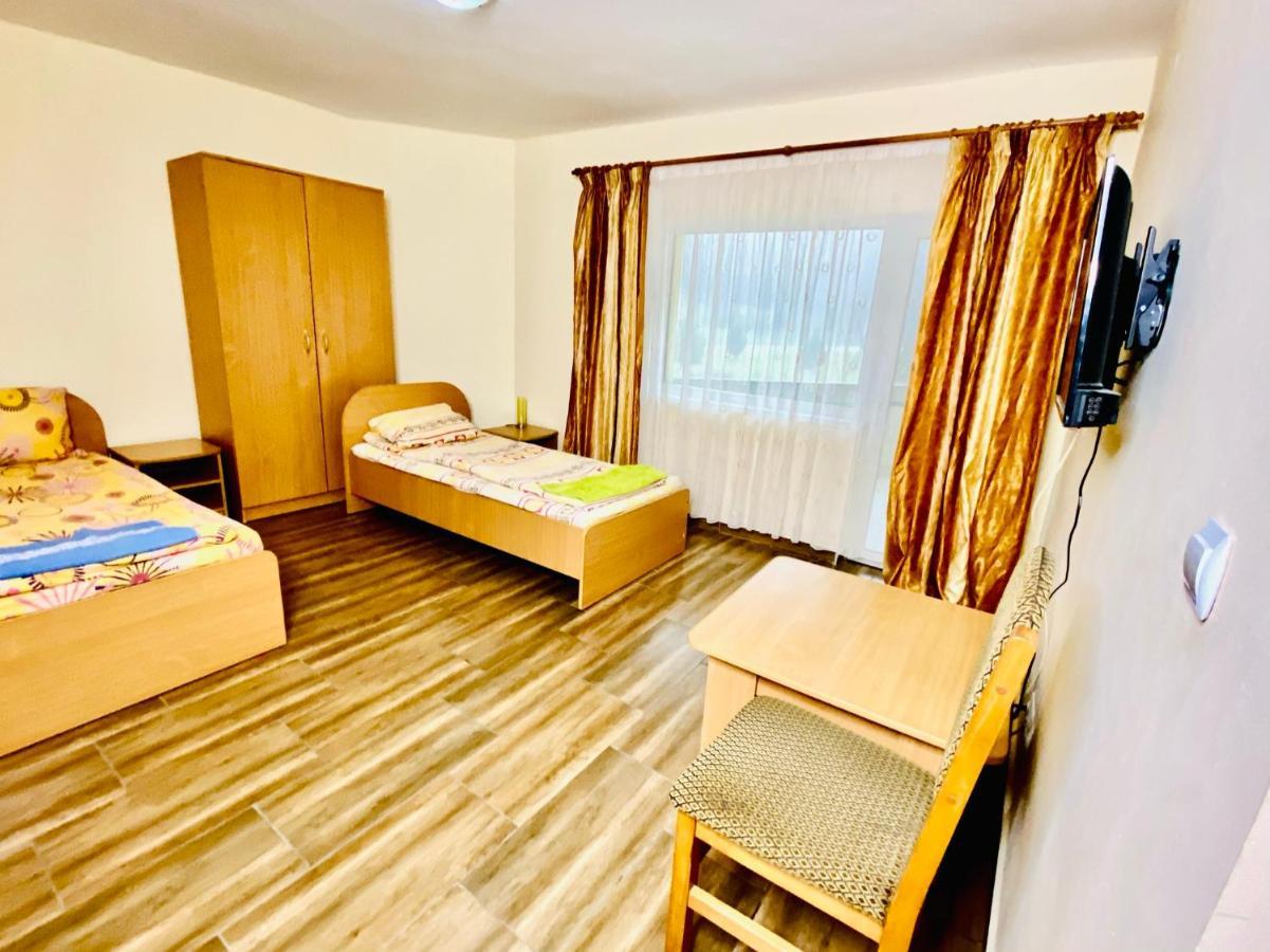 La Gradina Hotel Zalău Buitenkant foto