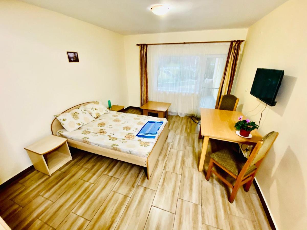 La Gradina Hotel Zalău Buitenkant foto