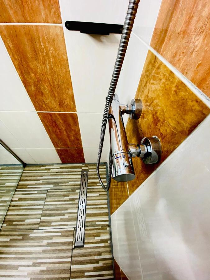 La Gradina Hotel Zalău Buitenkant foto