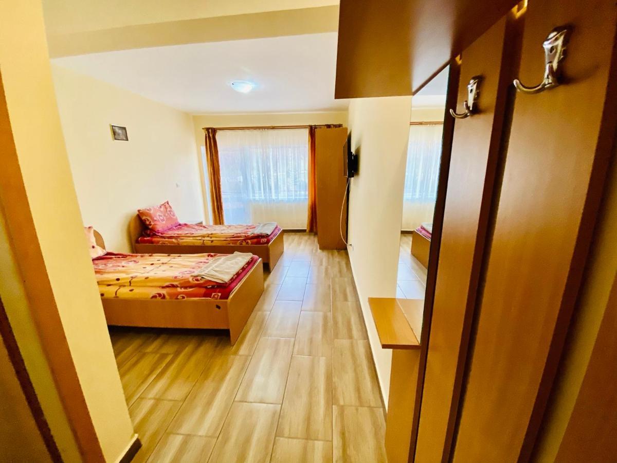 La Gradina Hotel Zalău Buitenkant foto