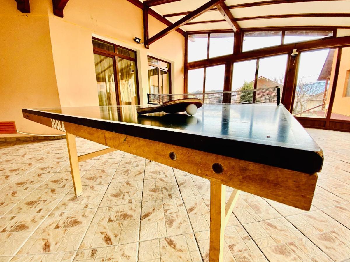 La Gradina Hotel Zalău Buitenkant foto