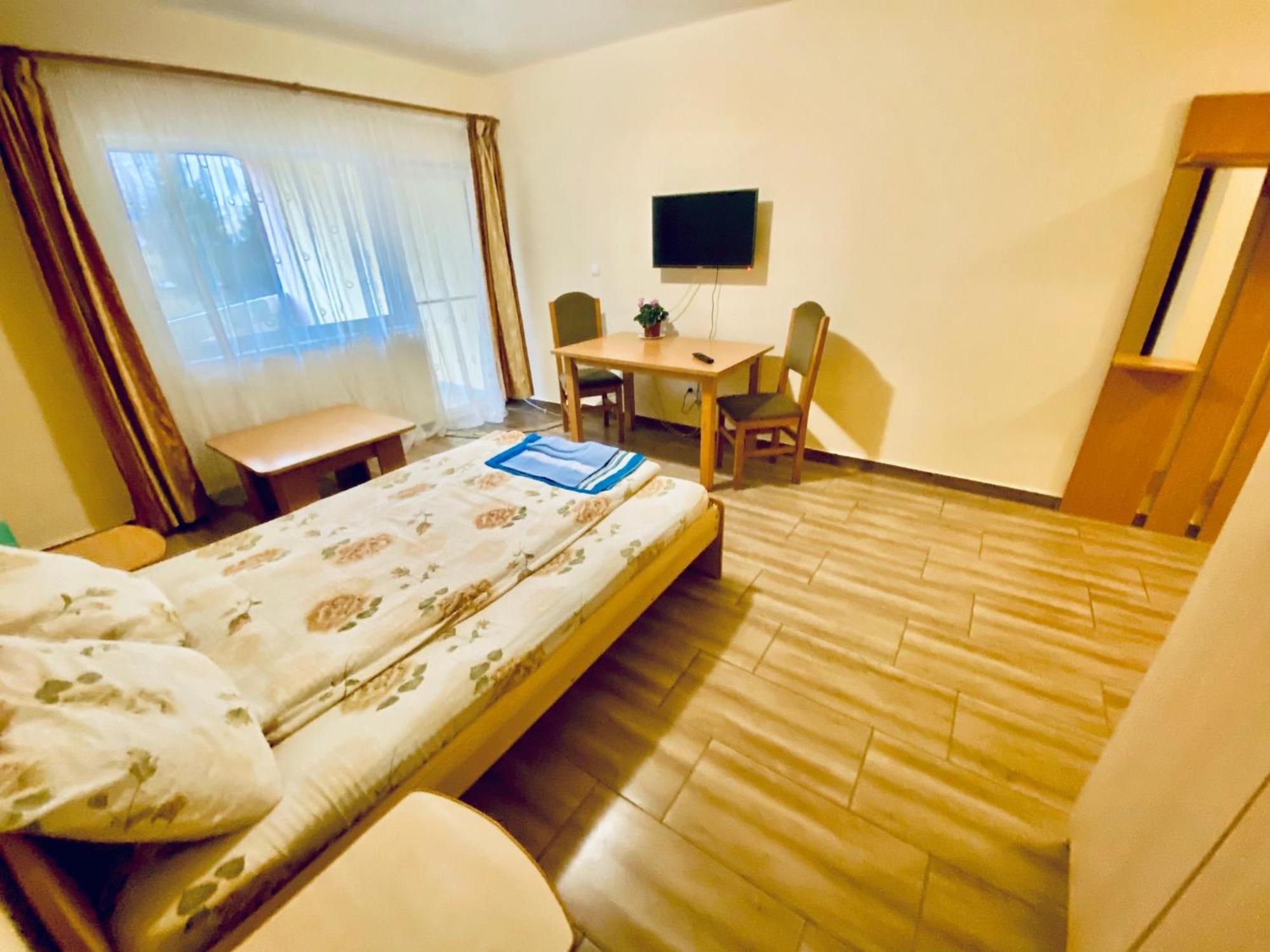 La Gradina Hotel Zalău Kamer foto