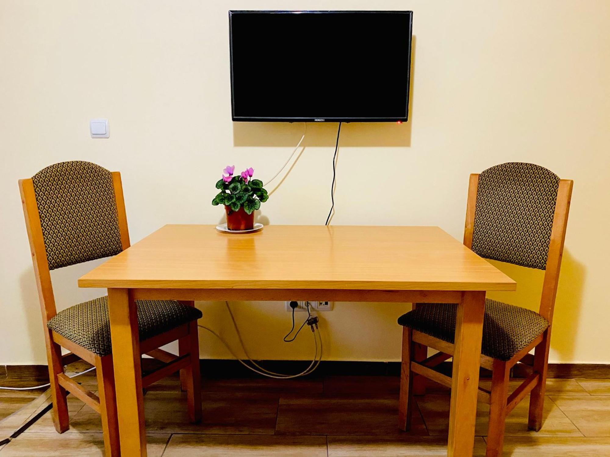 La Gradina Hotel Zalău Kamer foto